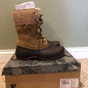 Women’s The Northface Winter boot
